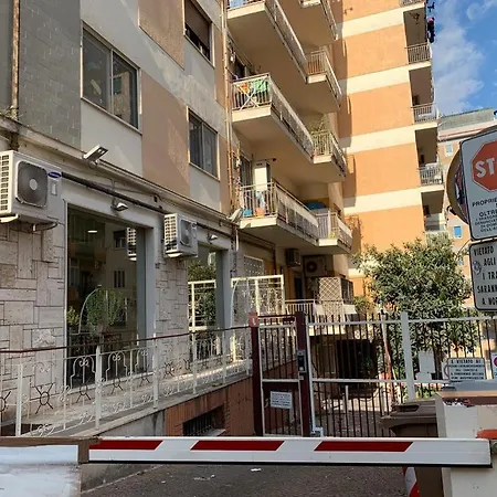 Casa Ferrari - Napoli, Arenella *